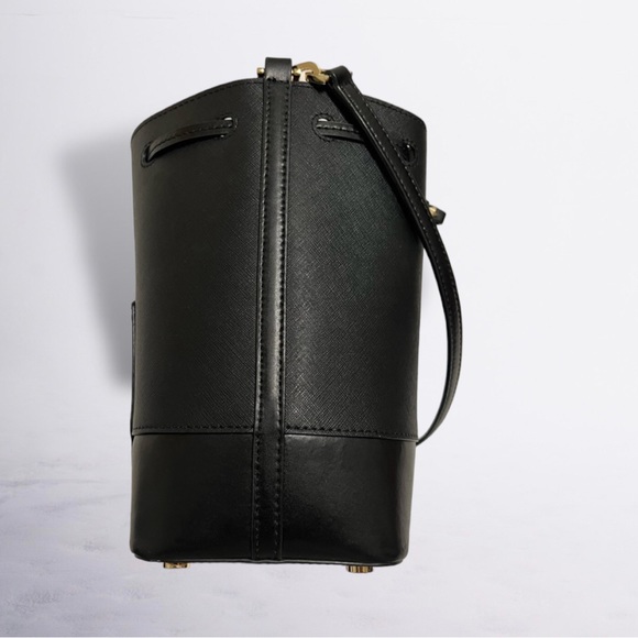 Michael Kors Purse - Picture 6 of 6